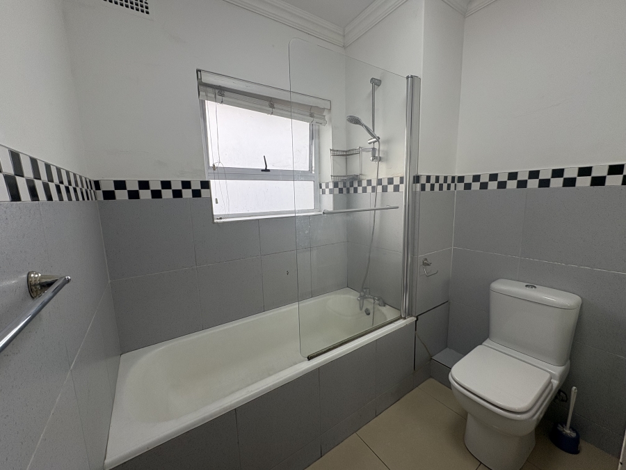 To Let 2 Bedroom Property for Rent in Kenilworth Western Cape
